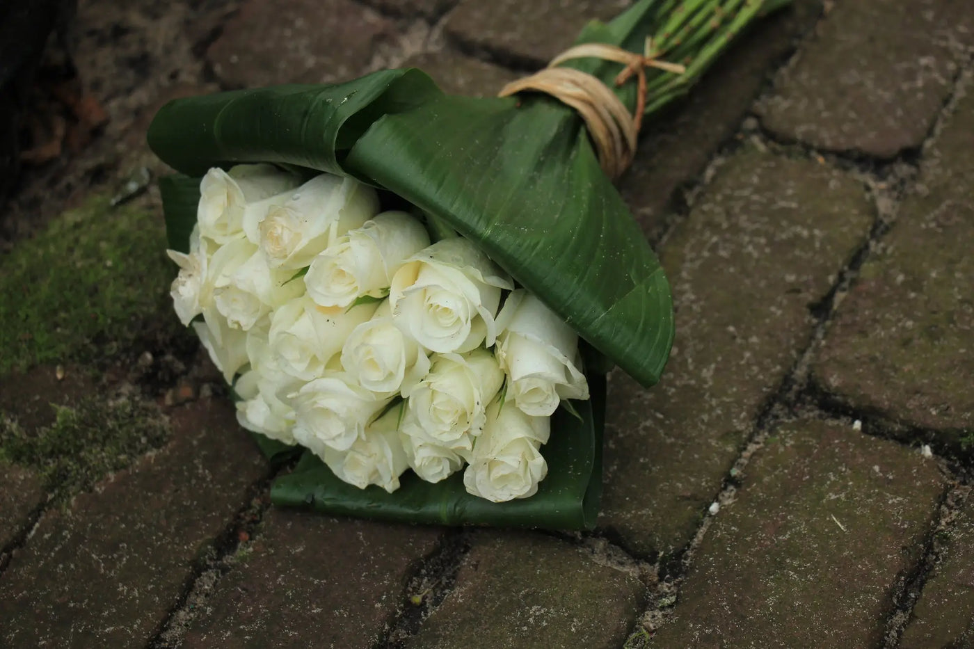 Kind Messages for Sympathy Flowers