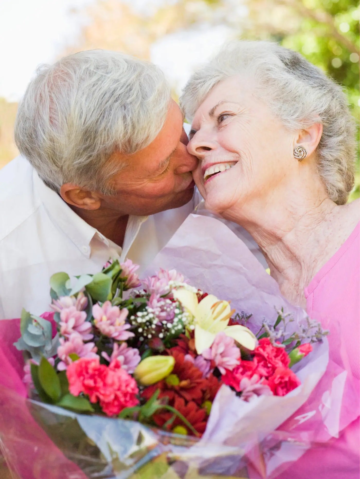 Which Anniversary Flowers Should You Give Your Significant Other This Year?