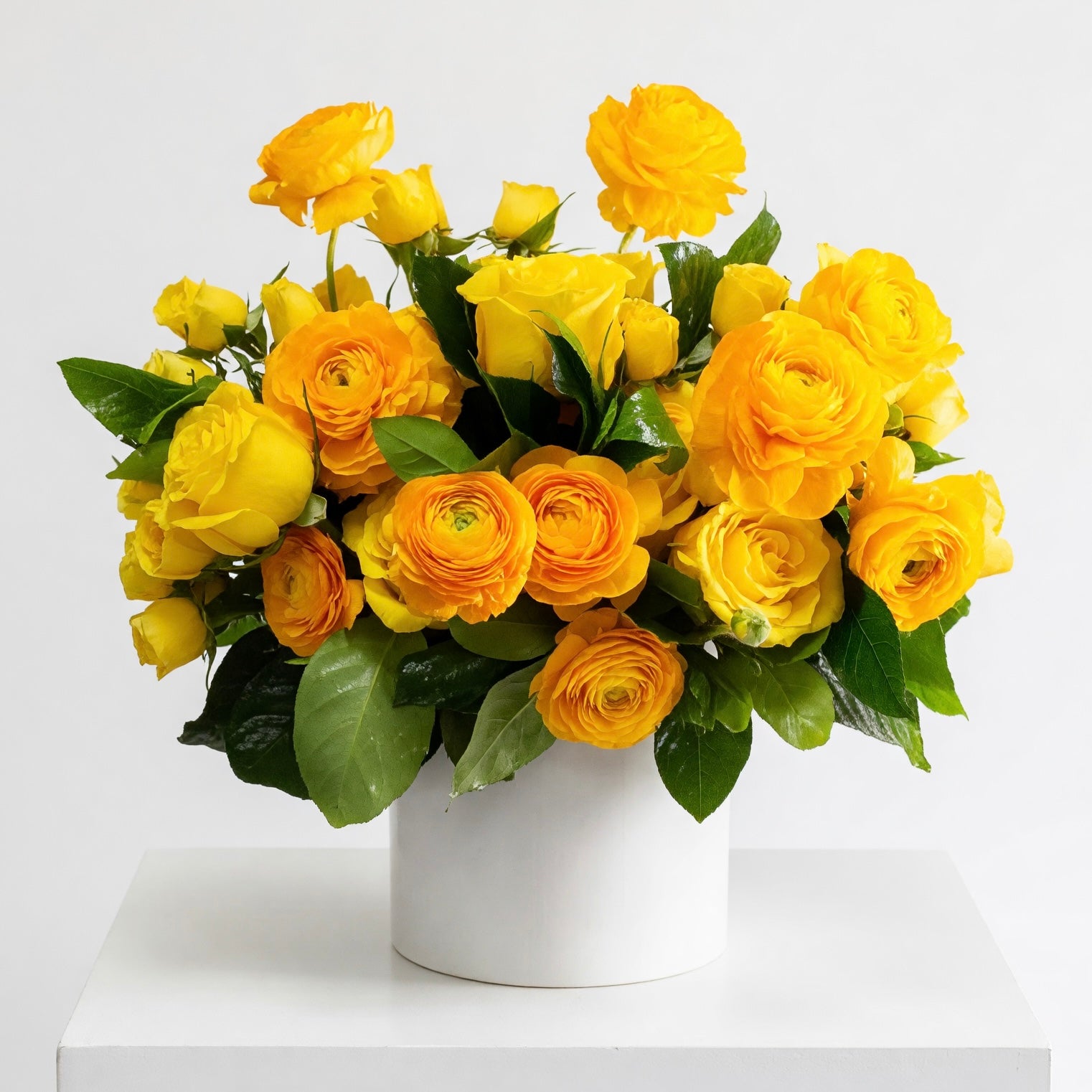 Golden flowers arrangement | Beverly Hills Florist