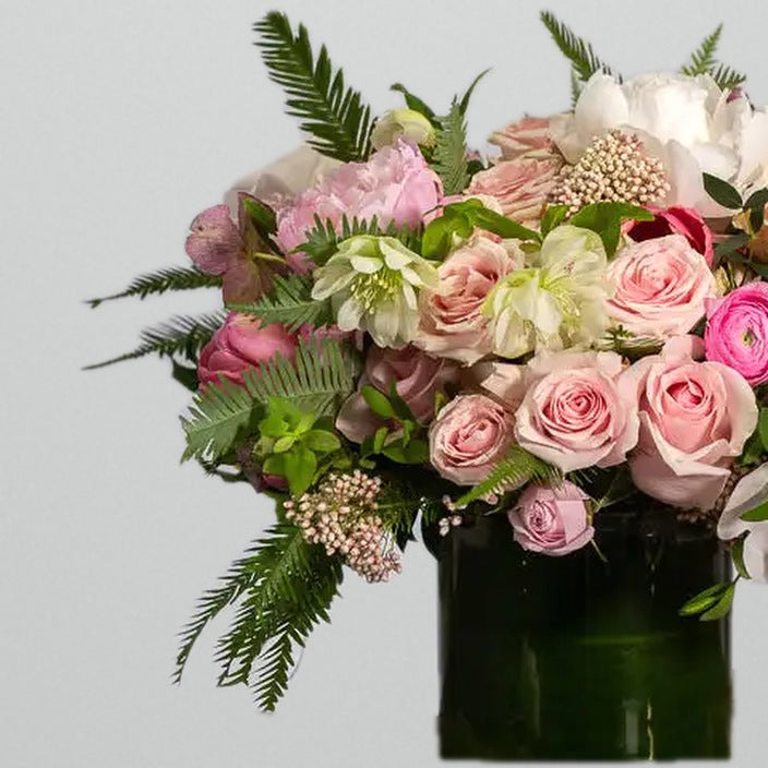 White peony and pink rose flower arrangement in glass vase for birthday with same-day delivery in Beverly Hills and Los Angeles