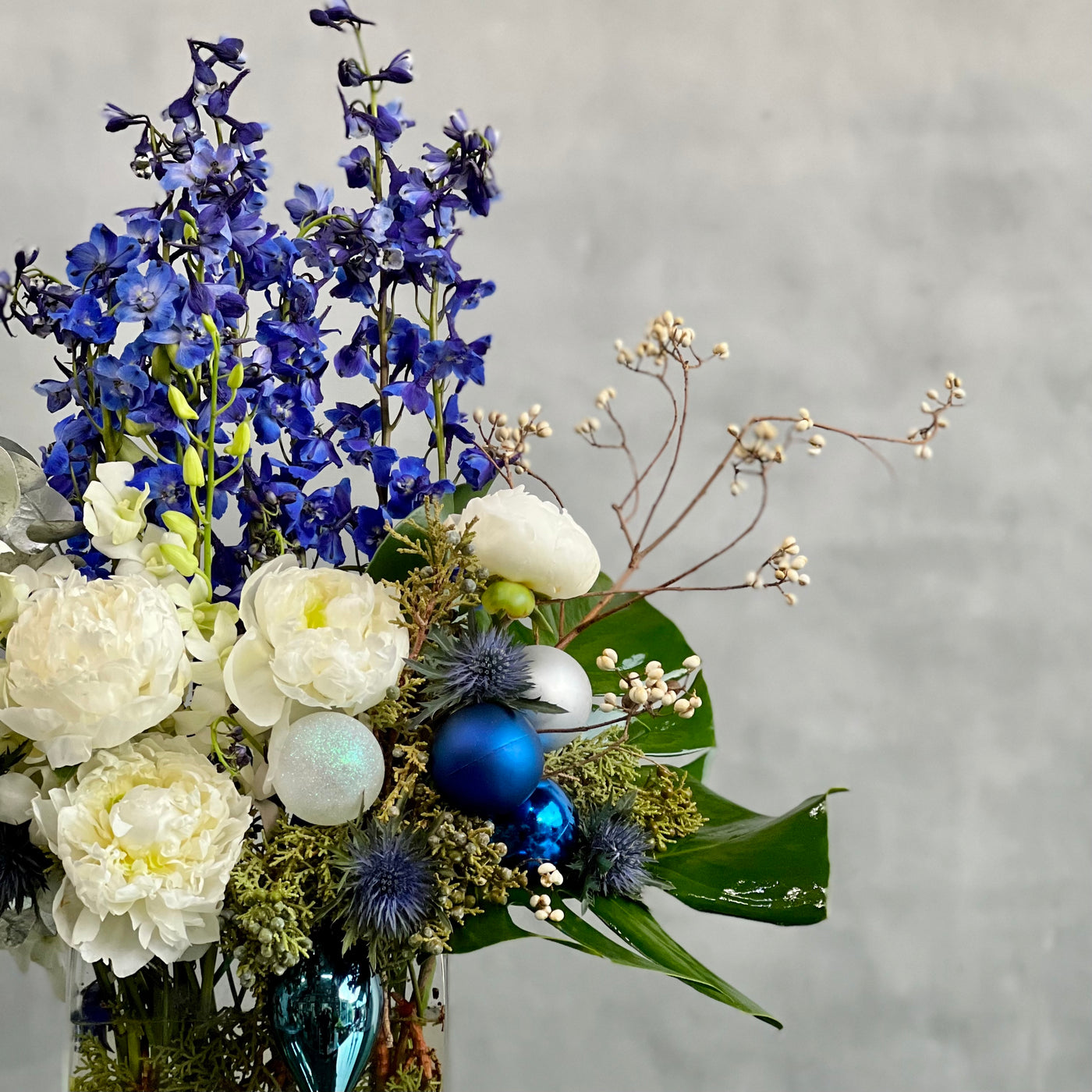 Glorious Season - beverlyhillsflorist