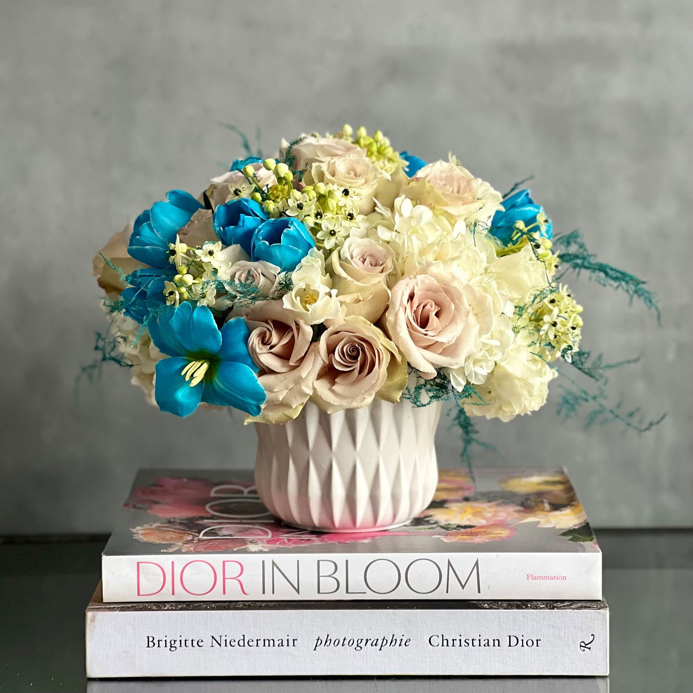 A Small Delight - beverlyhillsflorist