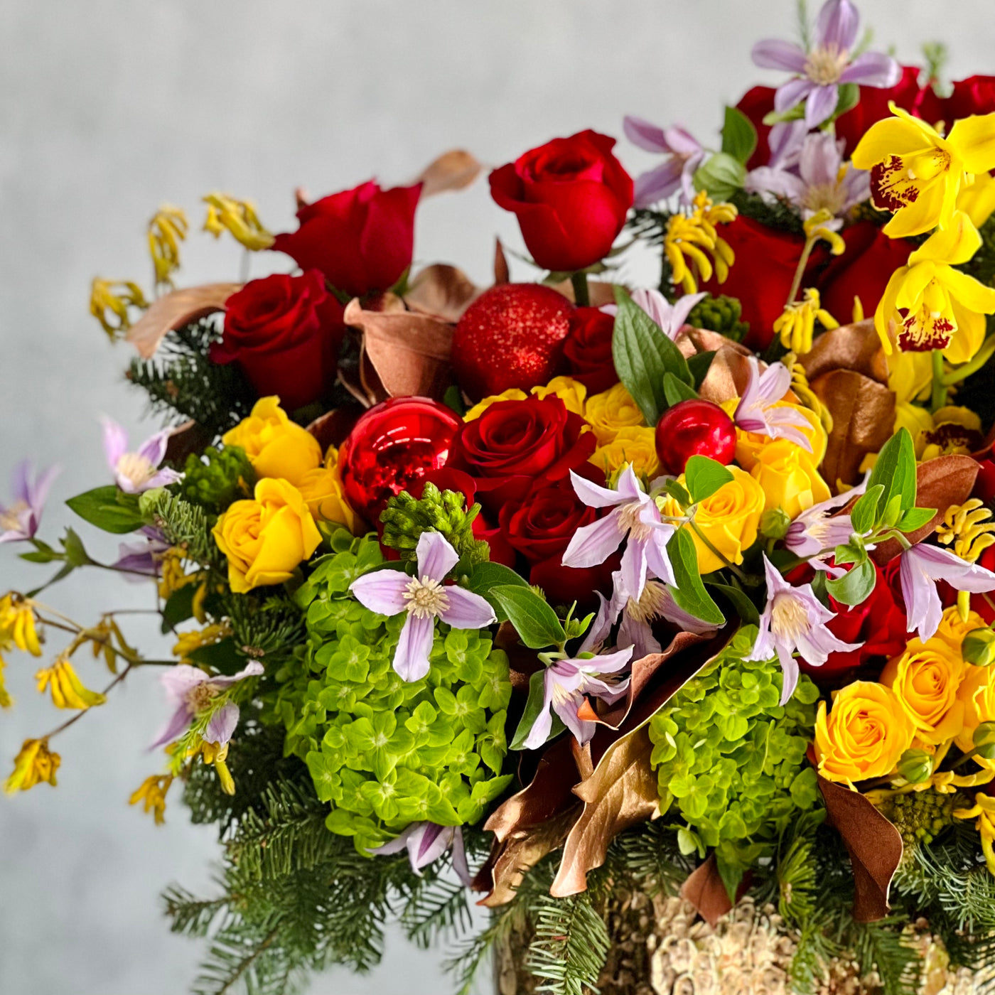 Holiday Cheers - beverlyhillsflorist