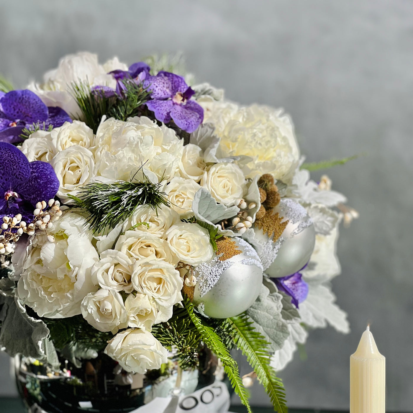 Silver Night - beverlyhillsflorist