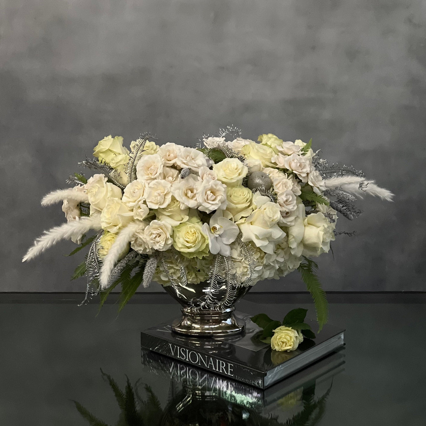 Walking in the Winter Wonderland - beverlyhillsflorist